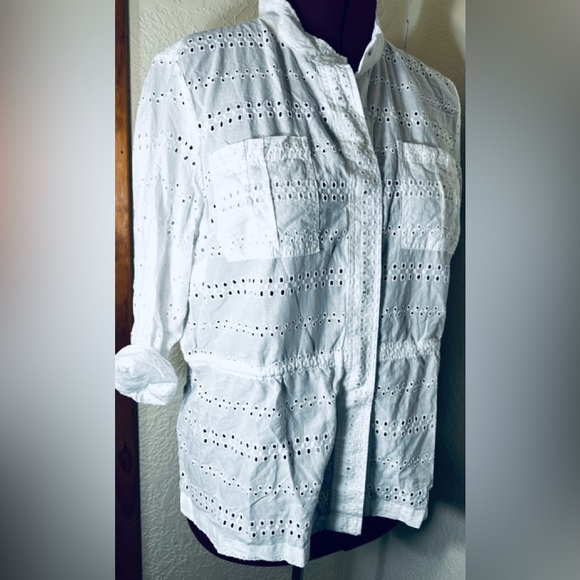 Sz 22/24 3x fits 3x 4x 5x ⭐️NEW Maurices Brand Eyelet Shirt Jacket Snap Front - Picture 5 of 11